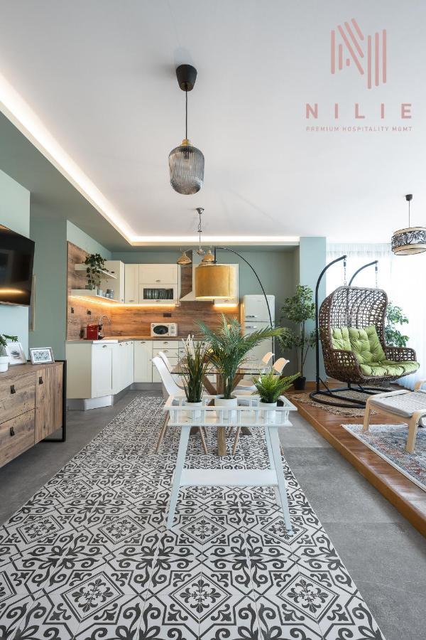 Апартаменти Okto Penthouse, Nilie Hospitality Mgmt Салоніки Екстер'єр фото